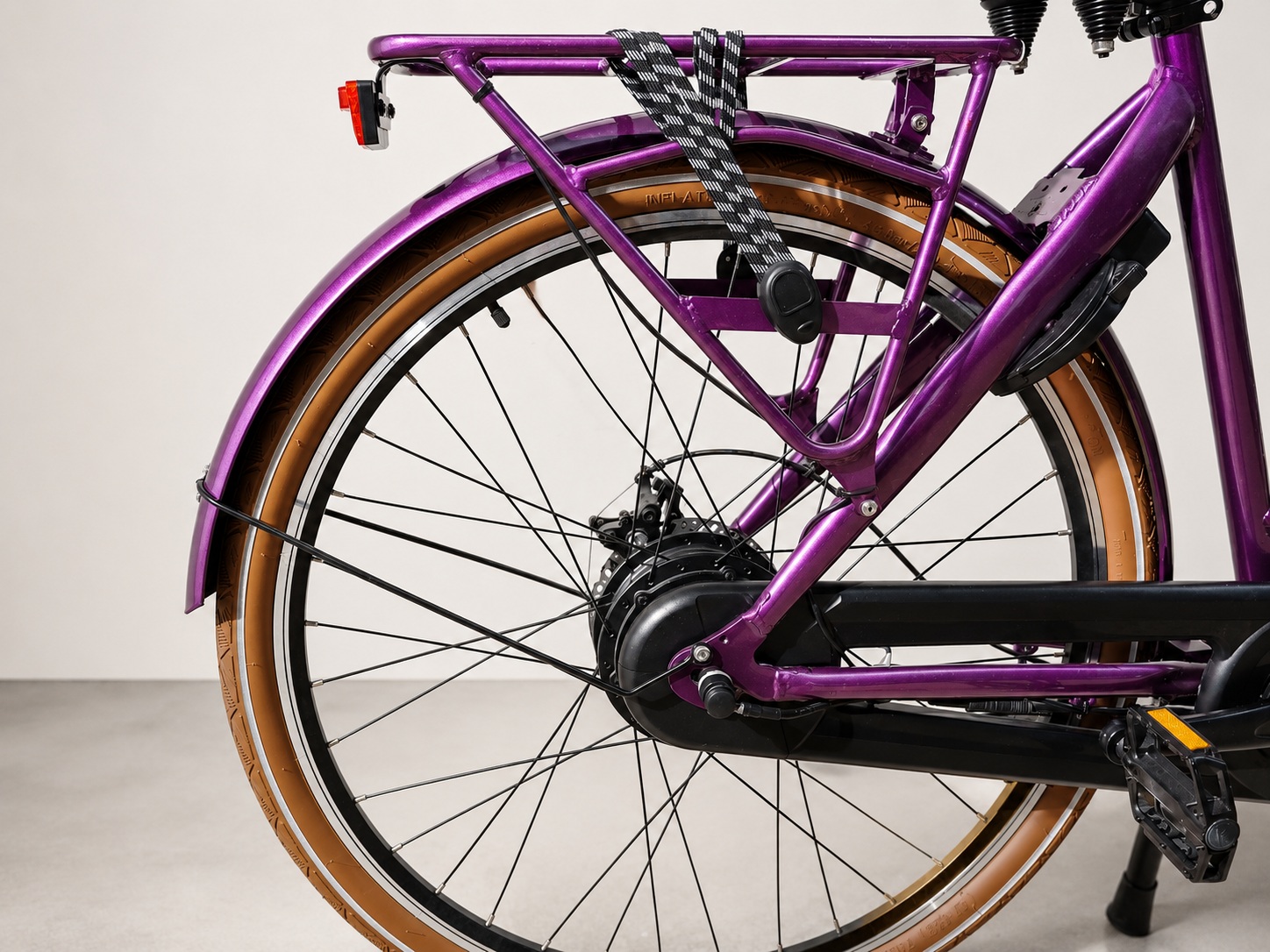 Amsterdam Morada